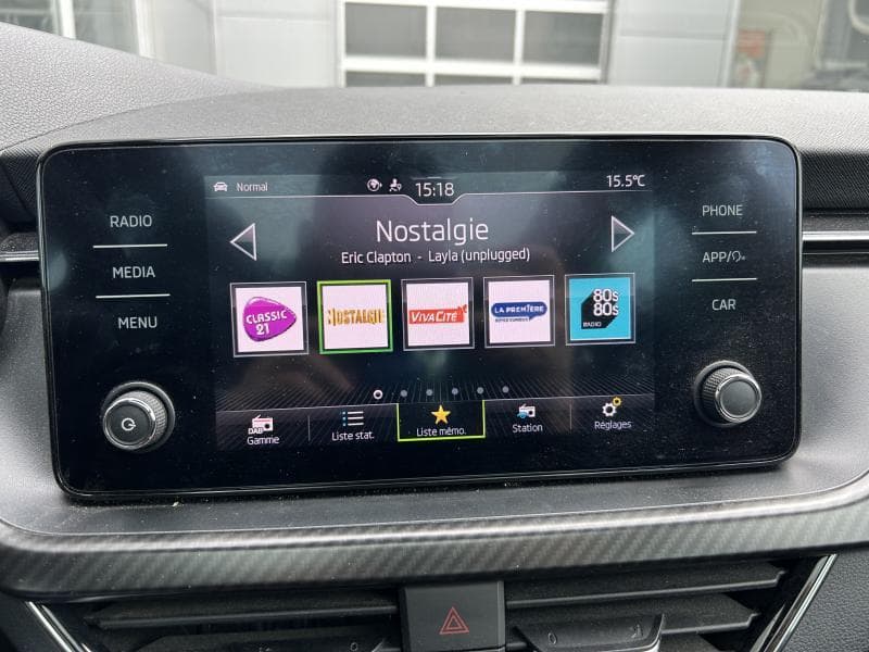 Skoda Kamiq Monte Carlo | 1.0 TSI 95cv | Carplay | Toit pano | Attelage | Sièges Av chauffants - 19