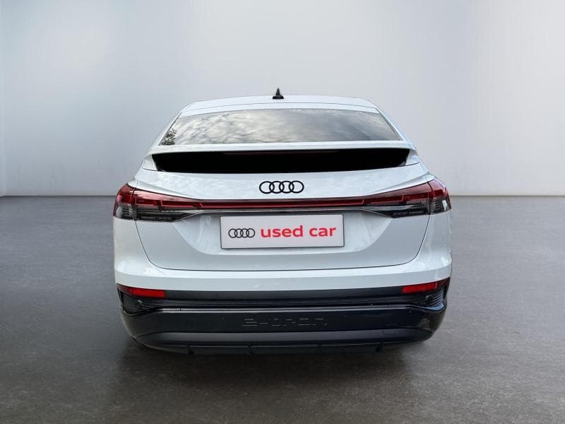 Audi Q4 e-tron e-tron S-LINE - 4