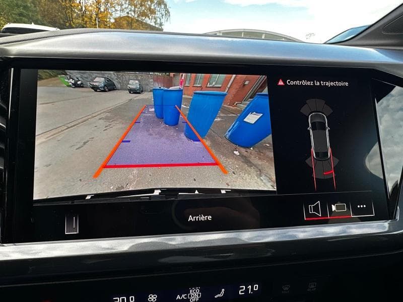 Audi Q4 e-tron e-tron S-LINE - 10