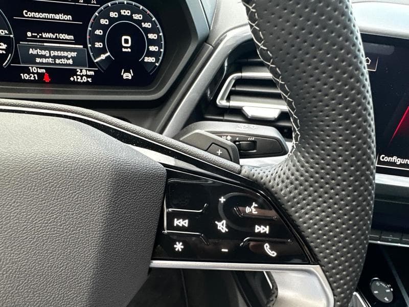 Audi Q4 e-tron e-tron S-LINE - 13