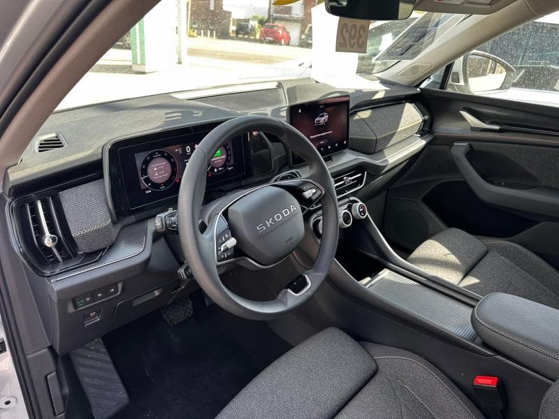 Skoda Kodiaq Selection | 1.5 TSI 150cv | 7 places | Carplay | Caméra | Volant chauffant - 32