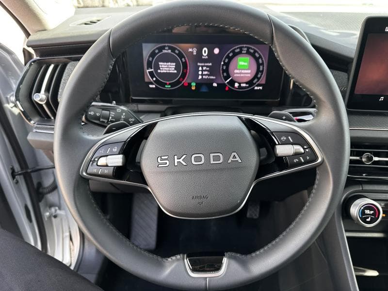 Skoda Kodiaq Selection | 1.5 TSI 150cv | 7 places | Carplay | Caméra | Volant chauffant - 37
