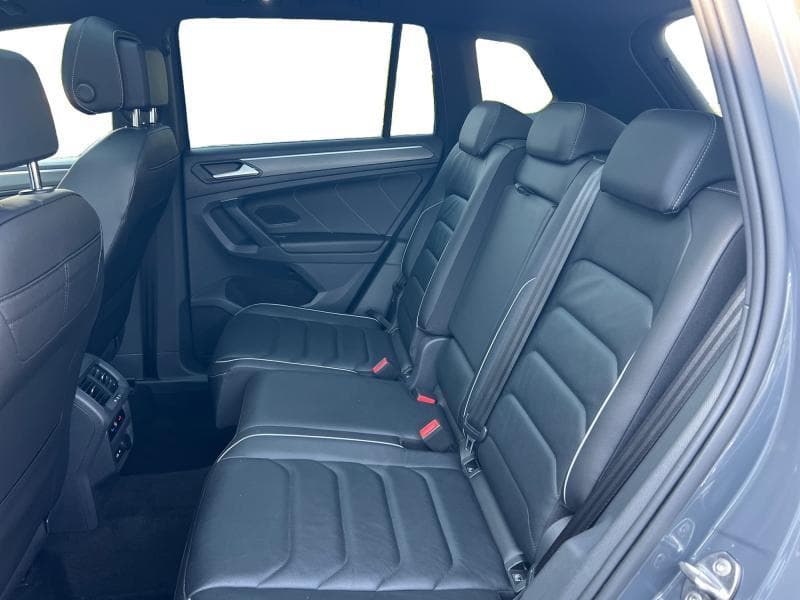 Volkswagen Tiguan R-line | 1.5 TSI 150cv | Carplay | Caméra360 | Toit ouvrant | Virtual Cockpit - 16