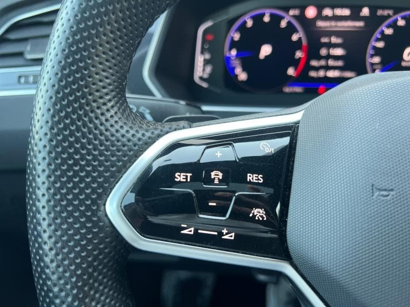 Volkswagen Tiguan R-line | 1.5 TSI 150cv | Carplay | Caméra360 | Toit ouvrant | Virtual Cockpit - 18
