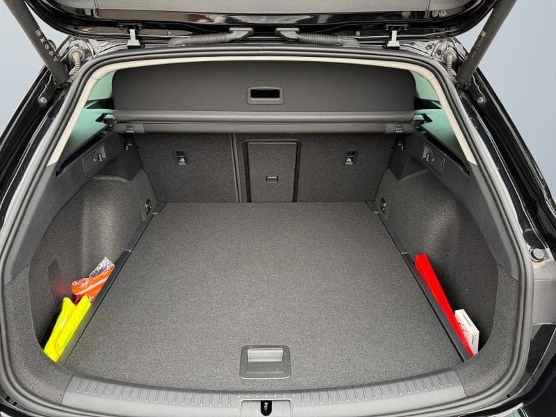 Seat Leon Play Plus*Gps*Carplay*Jantes - 30