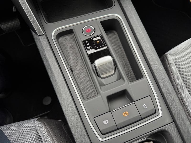 Seat Leon Play Plus*Gps*Carplay*Jantes - 29