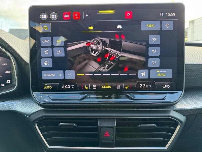 Seat Leon Play Plus*Gps*Carplay*Toit ouvrant - 24