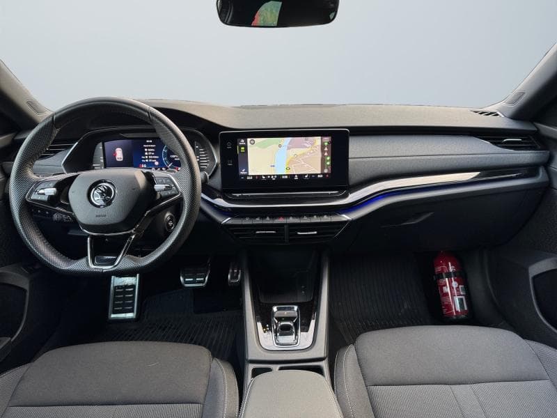 Skoda Octavia Sportline | 1.4 TSI Plug-In 204cv | Carplay | Caméra | Toit pano | GPS - 9