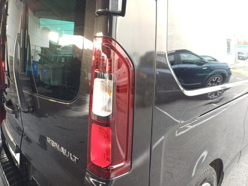Renault Trafic Passenger Grand 2.0 Blue dCi Intens 9 Pl  150 Hp - 28