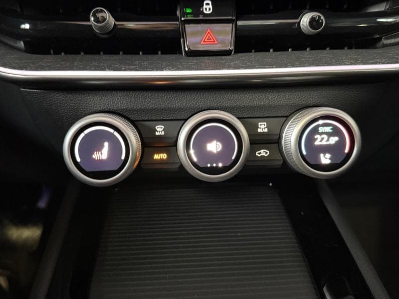 Skoda Superb Family - TOIT OUVRANT*CUIR*ATTELAGE*GPS*CARPLAY*ACC*KESSY*MATRIX LED*SIEGES MASSANTS ET VENTILES - 15