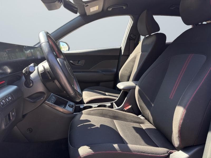 Hyundai Kona Feel N-Line | 1.6 hybrid 120cv | Boite auto | GPS | Caméra | Carplay | Attelage | Capteurs Av/Ar - 11