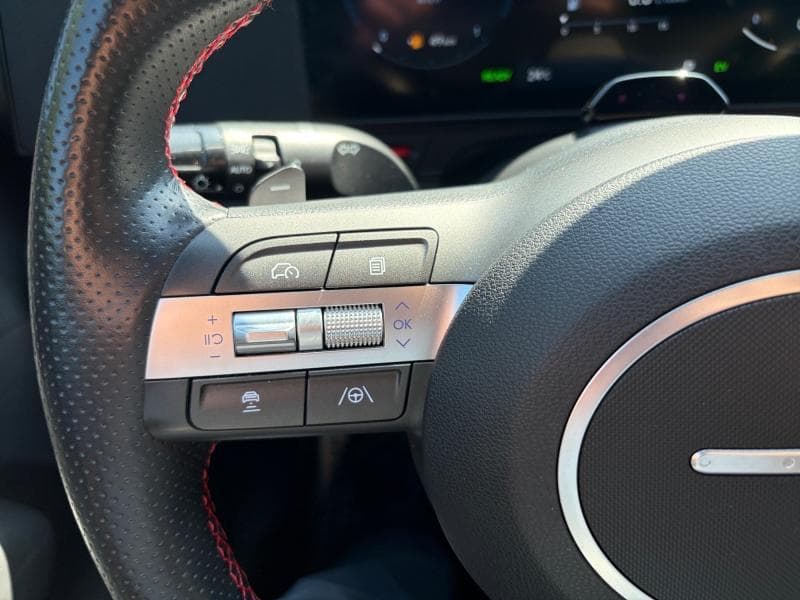 Hyundai Kona Feel N-Line | 1.6 hybrid 120cv | Boite auto | GPS | Caméra | Carplay | Attelage | Capteurs Av/Ar - 19