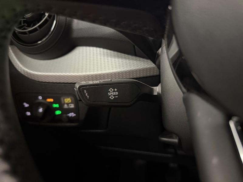 Audi Q2 Attraction | 1.0 TFSI 116 CV | GPS | Capteurs ARR | Clim Auto | LED - 22