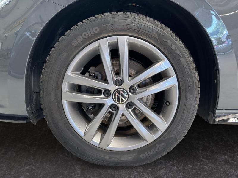 Volkswagen Touran Highline | 2.0 tdi 150 cv | 7 places | GPS | Toit pano ouvrant | Caméra | Carplay - 9