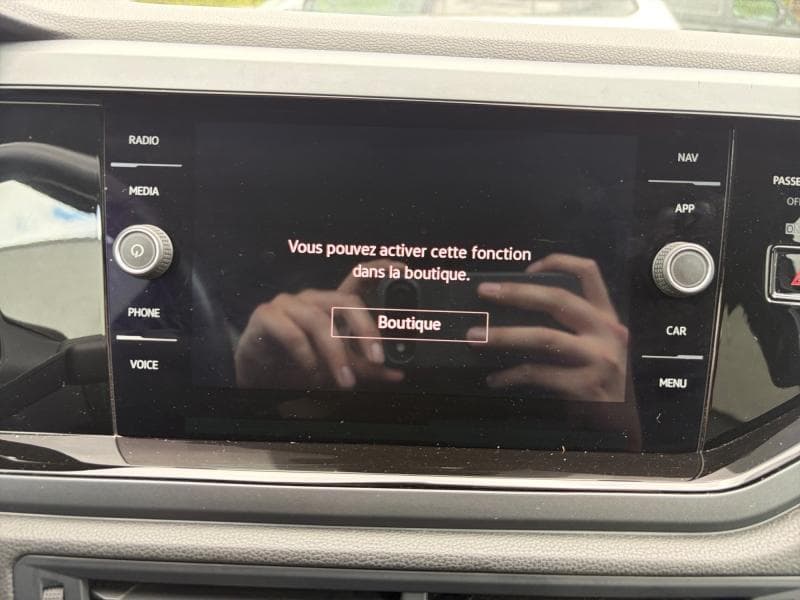 Volkswagen Taigo R-Line | 1.0 TSI 110cv | Beats Audio | Caméra | Toit ouvrant | - 24