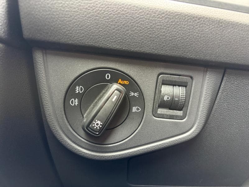 Volkswagen Taigo R-Line | 1.0 TSI 110cv | Beats Audio | Caméra | Toit ouvrant | - 15