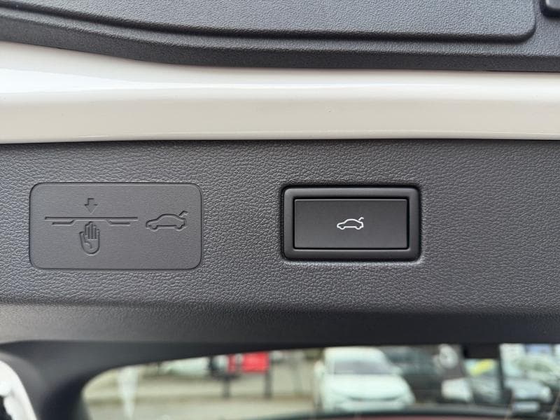 Volkswagen T-Roc R-Line*GPS*Camera*Carplay - 23
