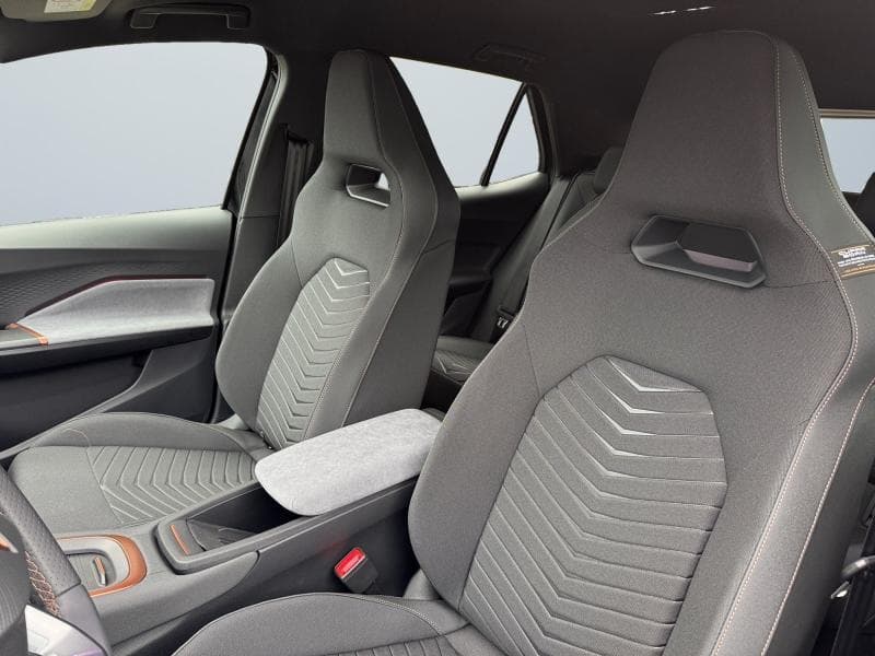 Cupra Born EBoost Corporate 59kw/h - 13