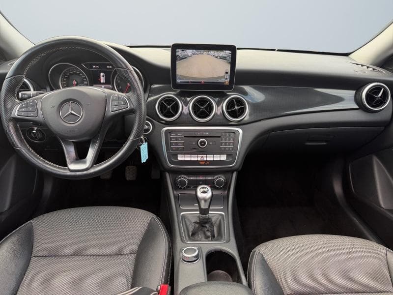 Mercedes-Benz CLA 180 CLA 180 | 1.6 122cv | GPS | Toit ouvrant | Caméra | Clim | Capteurs Ar - 10