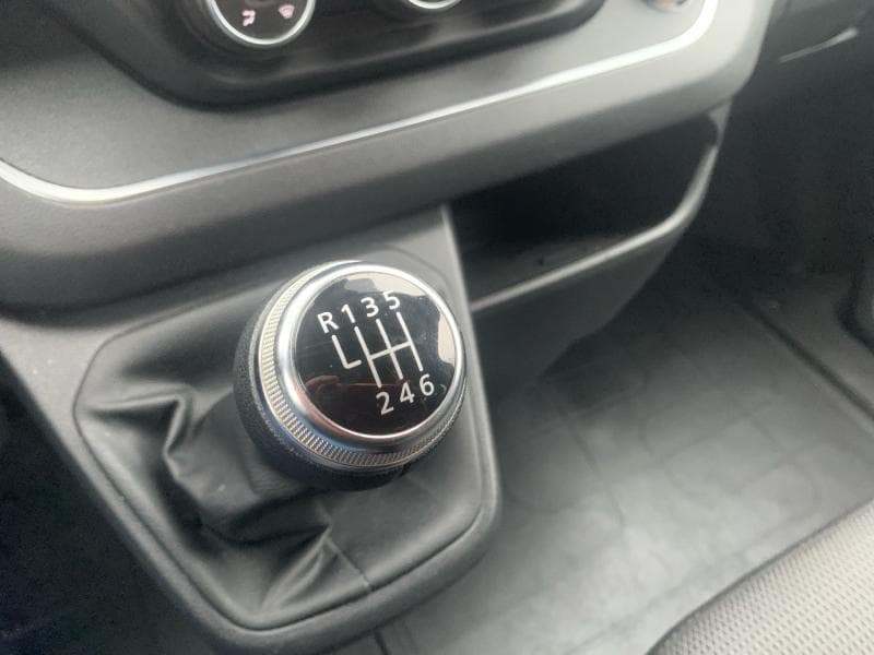 Renault Trafic Passenger | 2.0dci 110 cv | 9 Places | Clim | Camera | Cruise - 24