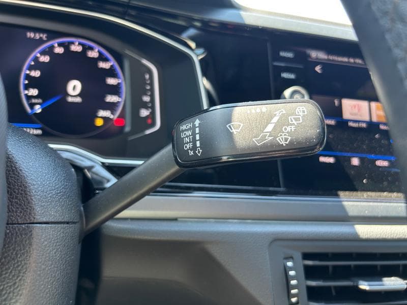 Volkswagen Taigo R-Line | 1.0 TSI 110cv | Carplay | Caméra | GPS | Sièges Av chauffants - 17