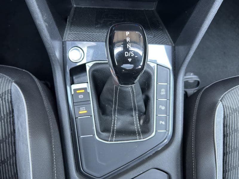 Volkswagen Tiguan R-Line | 1.5 TSI 150 CV | Carplay | Toit ouvrant et pano |  Camera 360 | GPS - 20