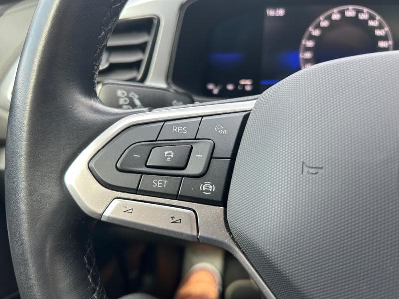 Volkswagen T-Roc Life | 1.0 TSI 110cv | Carplay | Capteurs Av/Ar | Virtual Cockpit | Clim - 24