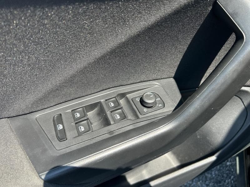 Volkswagen T-Roc United | 1.0 TSI 110cv | Carplay | Capteurs Av+Ar | Clim | Bluetooth - 29