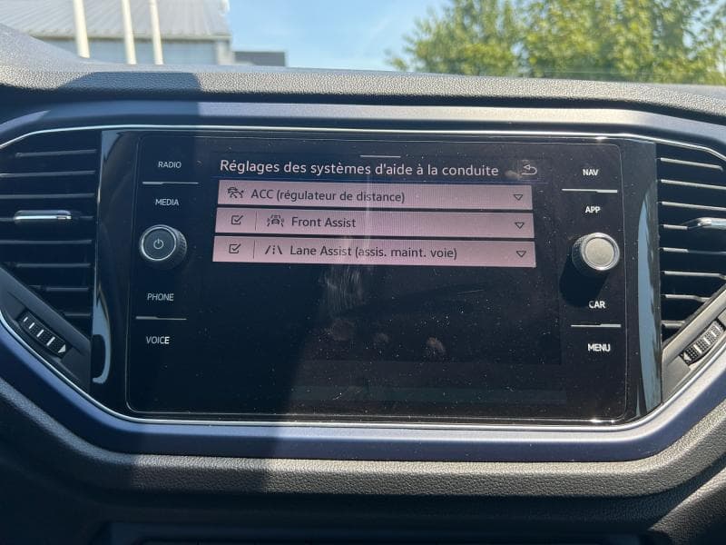 Volkswagen T-Roc United | 1.0 TSI 110cv | Carplay | Capteurs Av+Ar | Clim | Bluetooth - 18