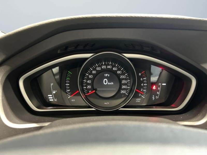 Volvo V40 Boite auto*GPS*Capteurs Ar*Clim auto - 13
