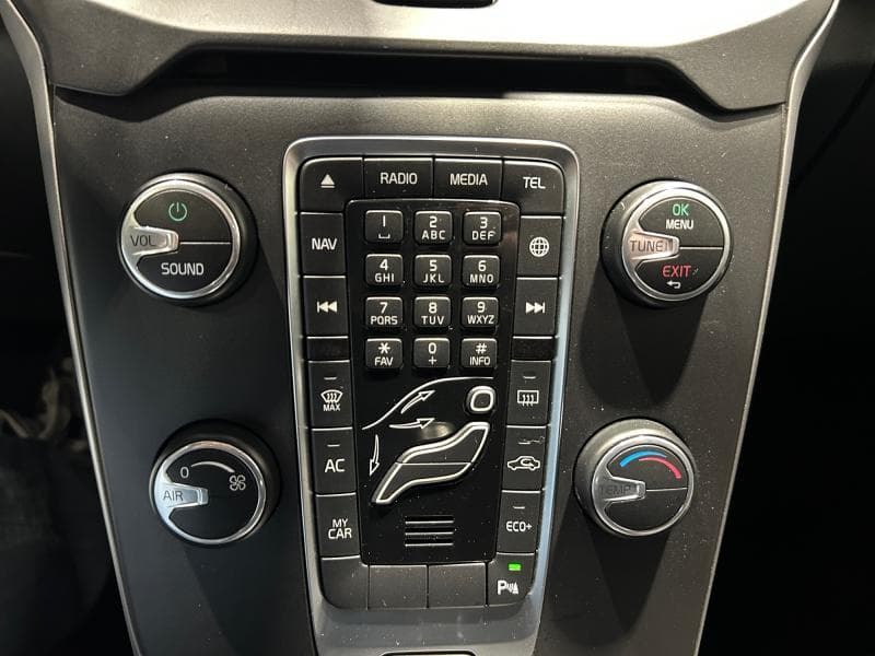 Volvo V40 Boite auto*GPS*Capteurs Ar*Clim auto - 21