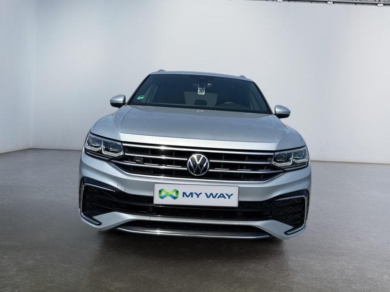 Volkswagen Tiguan R-Line | 1.5 150Cv | Boite auto | GPS | Caméra | Toit pano | Attelage| - 2