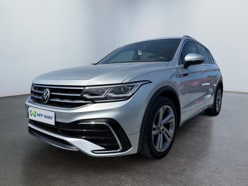 Volkswagen Tiguan R-Line | 1.5 150Cv | Boite auto | GPS | Caméra | Toit pano | Attelage| - 1