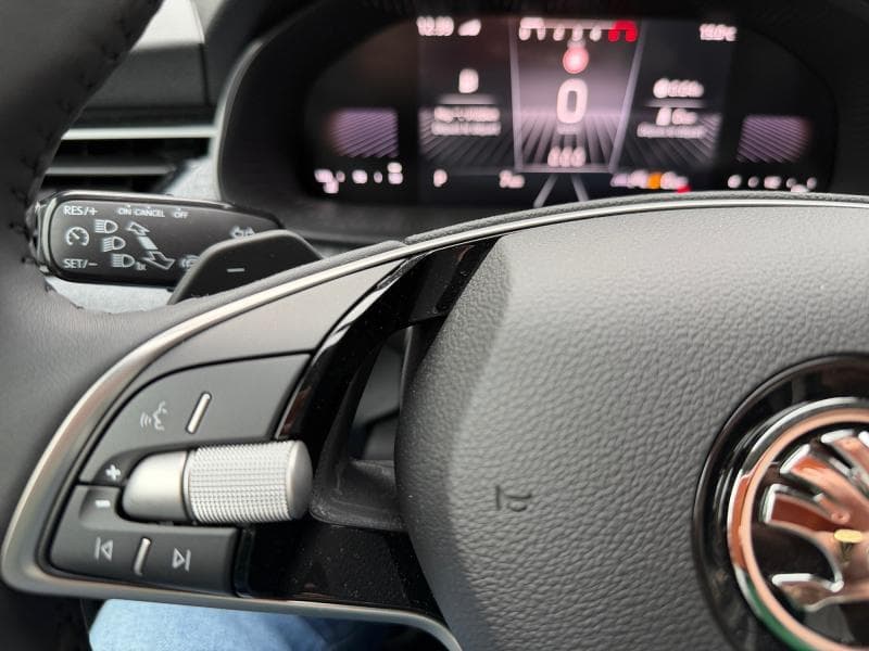 Skoda Kamiq Selection | 1.0 tsi 116cv | boite auto | caméra | capteurs av/ar | carplay | sièges av chauffants - 22