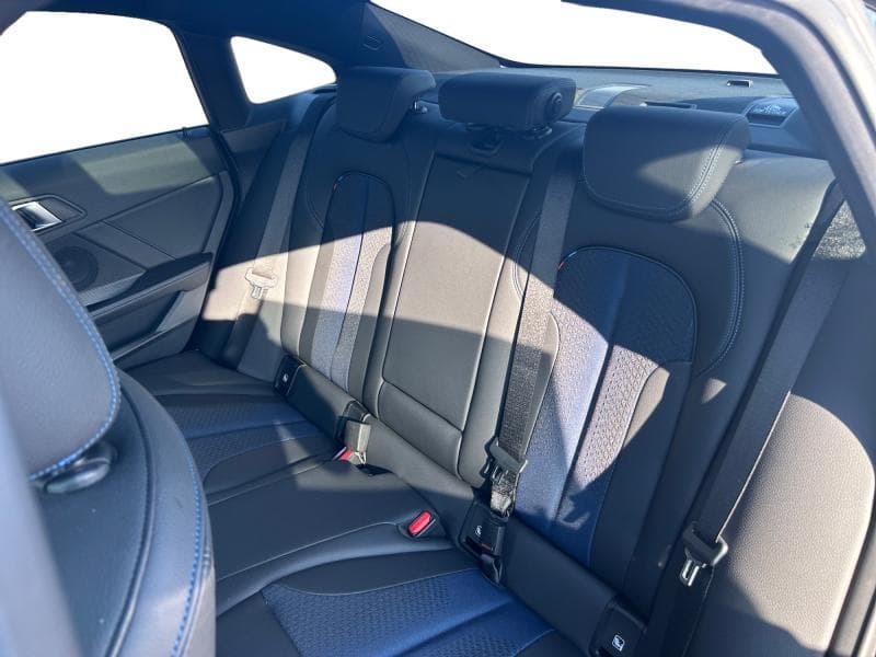 BMW Serie 2 218 Pack M | 2.0 TDI 136Cv | Carplay | toit ouvrant pano | GPS | Virtual Cockpit - 12