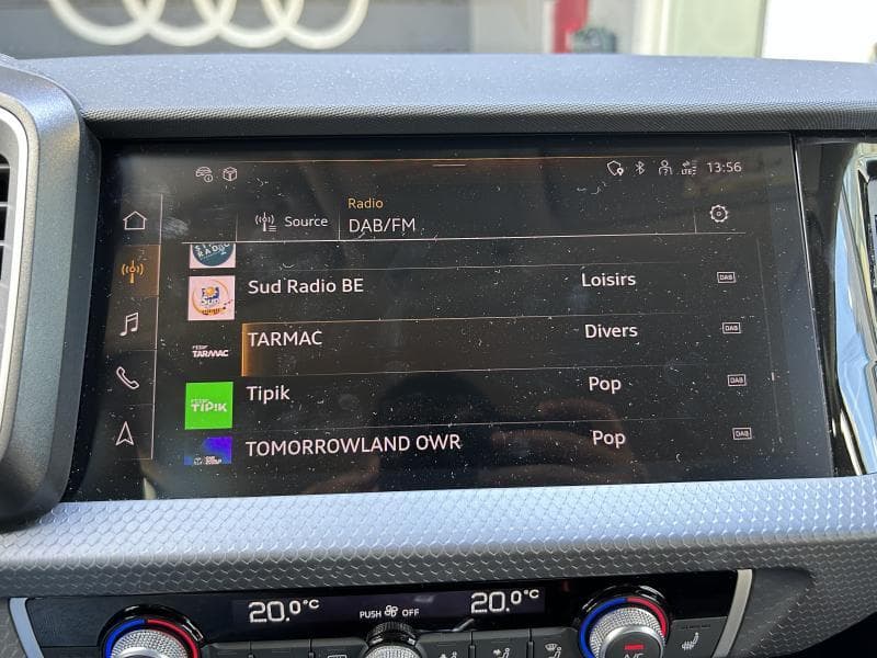 Audi A1 Advanced | 1.0 TFSI 116 CV | Boite auto | Capteurs arr | Carplay | Sieges av chauffants | Garantie=03/2030 - 23
