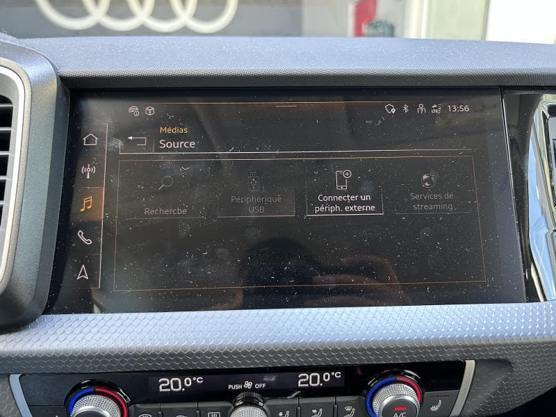 Audi A1 Advanced | 1.0 TFSI 116 CV | Boite auto | Capteurs arr | Carplay | Sieges av chauffants | Garantie=03/2030 - 24