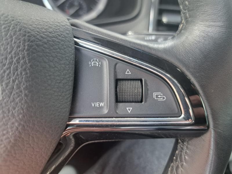 Skoda Karoq Ambition | 1.0 TSI 115 CV | GPS | Caméra | Clim auto | Attelage - 16
