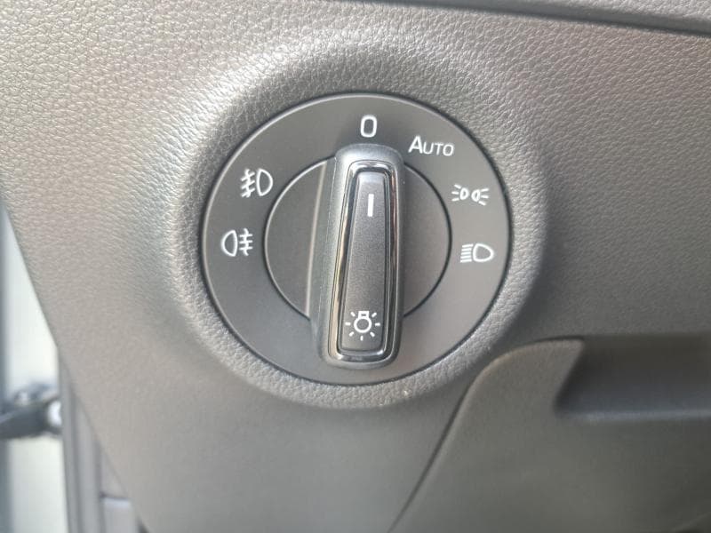 Skoda Karoq Ambition | 1.0 TSI 115 CV | GPS | Caméra | Clim auto | Attelage - 19