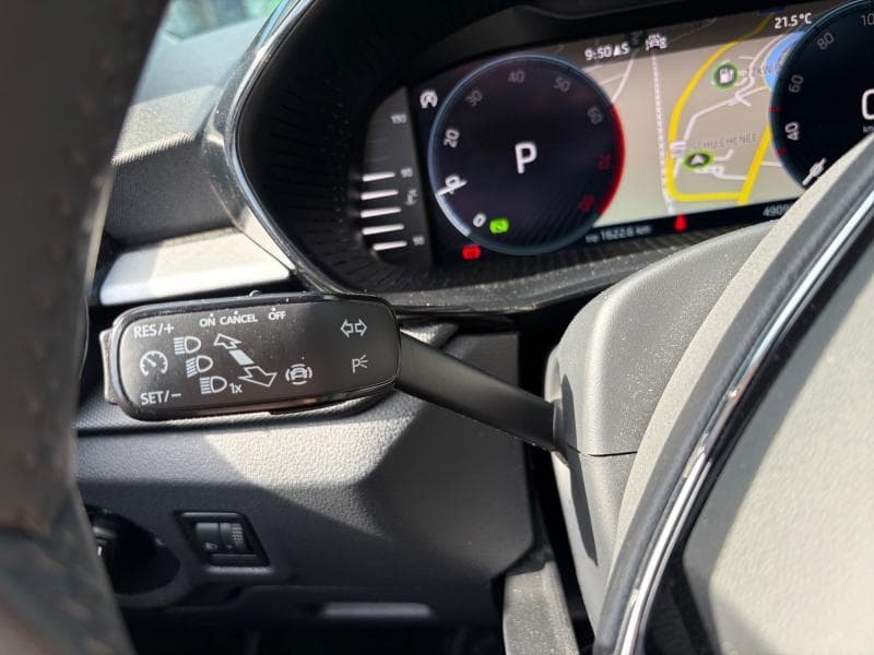 Skoda Fabia Ambition | 1.0 TSI 110 CV | Boite auto | GPS | Caméra | Carplay | Attelage | Capteurs Av/Ar | Clim auto - 20