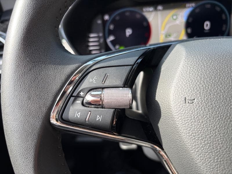 Skoda Fabia Ambition | 1.0 TSI 110 CV | Boite auto | GPS | Caméra | Carplay | Attelage | Capteurs Av/Ar | Clim auto - 21