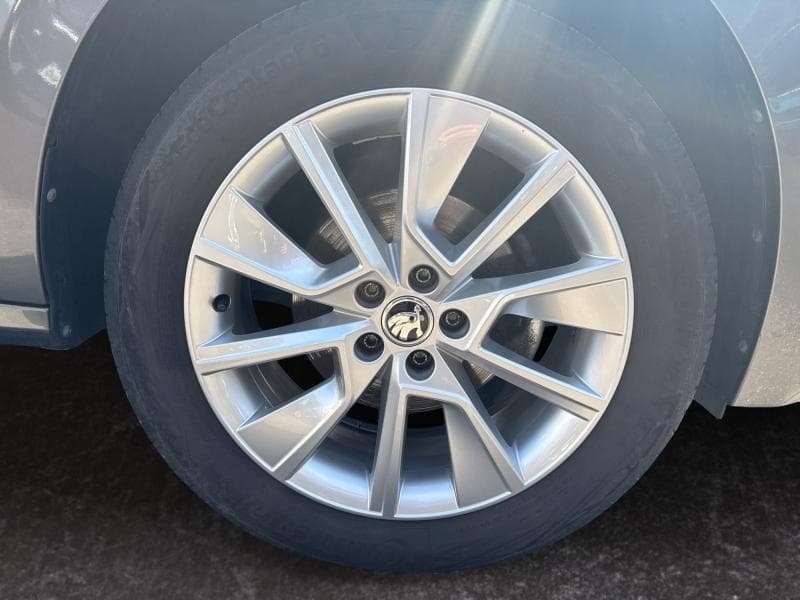 Skoda Kamiq Ambition | 1.0 tsi 110cv | GPS | Caméra | Carplay | Sièges Av chauffants | Capteurs Av/Ar - 27