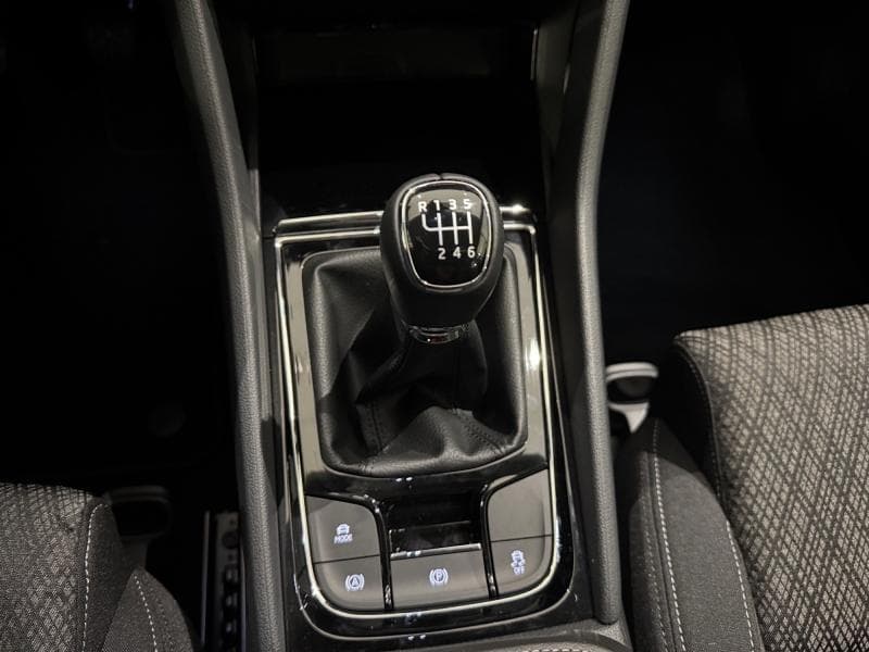 Skoda Karoq Selection*Carplay*Keyless*Camera - 27