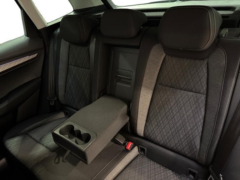 Skoda Karoq Selection*Carplay*Keyless*Camera - 12