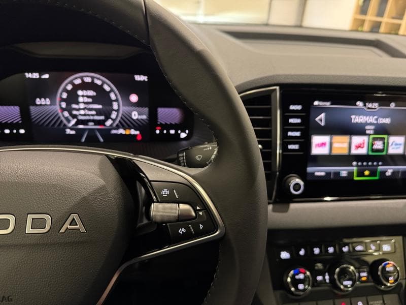 Skoda Karoq Selection*Carplay*Keyless*Camera - 18