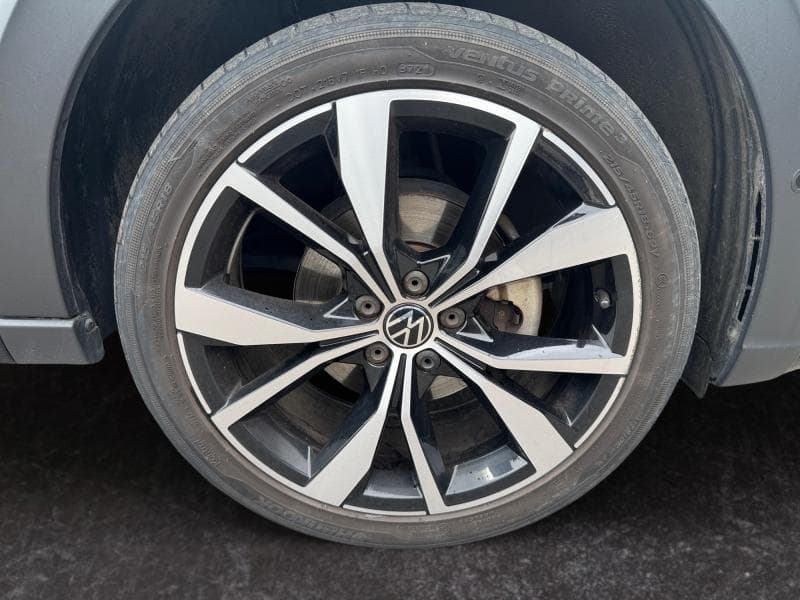 Volkswagen Taigo R-Line | 1.0 TSI 110cv | GPS | Caméra | Carplay | Clim auto - 29