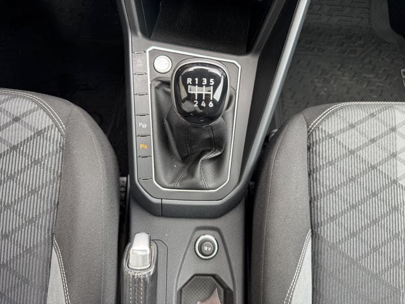 Volkswagen Taigo R-Line | 1.0 TSI 110cv | GPS | Caméra | Carplay | Clim auto - 26