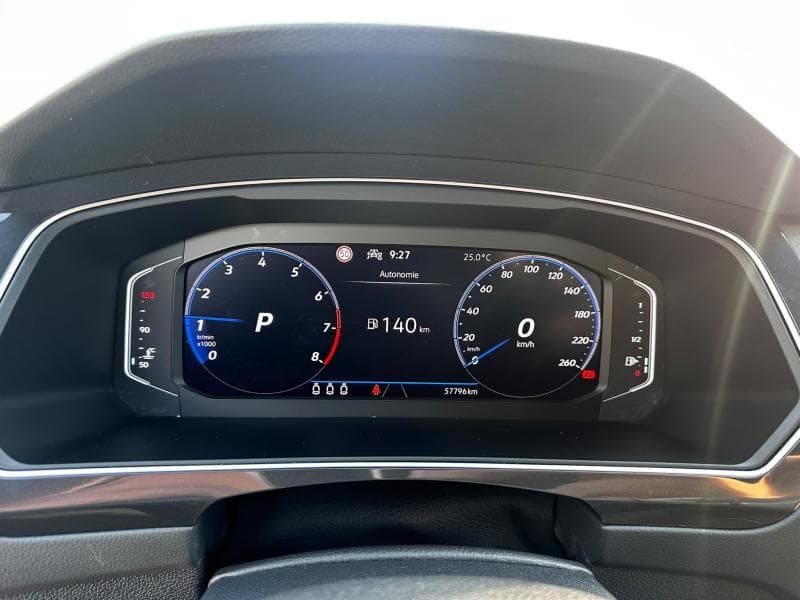 Volkswagen Tiguan R-Line | 1.5 TSI 150cv | Carplay | Caméra | Attelage | Sièges Av chauffants - 30