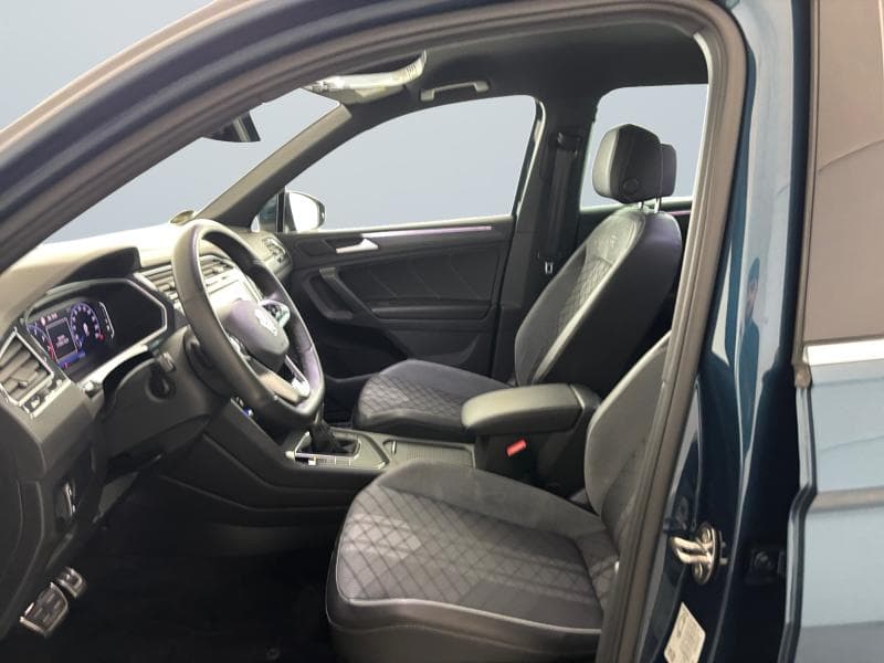 Volkswagen Tiguan R-Line | 1.5 TSI 150cv | Carplay | Caméra | Attelage | Sièges Av chauffants - 10