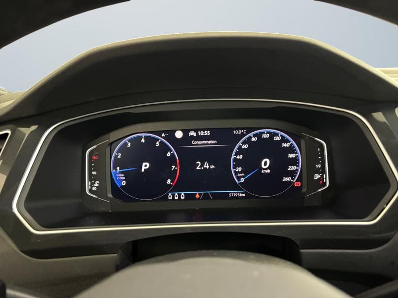 Volkswagen Tiguan R-Line | 1.5 TSI 150cv | Carplay | Caméra | Attelage | Sièges Av chauffants - 14